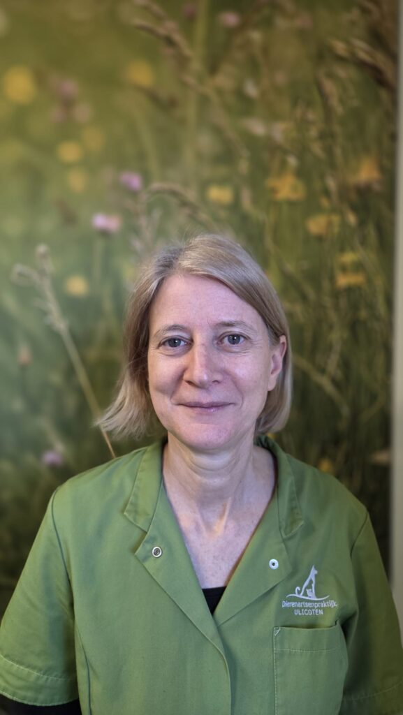 Dierenarts Wendy op de Beeck